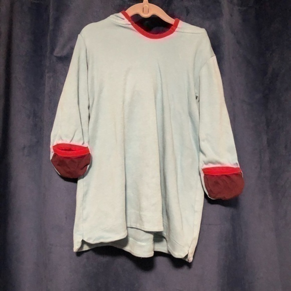 Origany Hooded Top with Hand Covers !